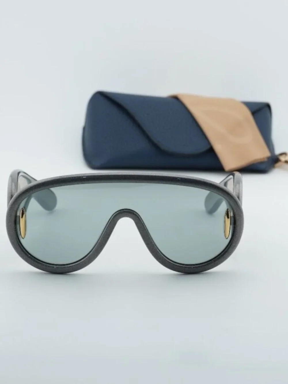Loewe worn once